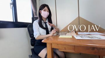 到同學家做客，身材火辣的蔡媽媽，請我幫忙下廚，事情卻演變得一發不可收拾_4K