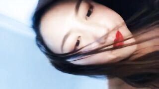 良家人妻道具抽插骚穴高潮喷水
