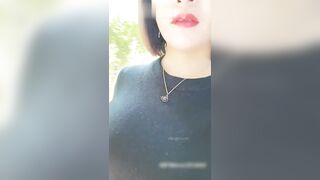 户外短裙少妇肉色丝袜勾引路人凉亭玩骚穴