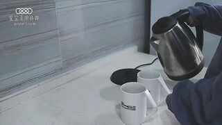 【星空传媒】小婵【XK8128】骑完机车再骑闺蜜的男友，高清720P原版首发【XK8124】