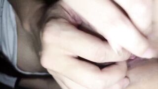 高颜值福利姬高颜值00后台湾人气模特艾希，奖励随机路人车震内射！