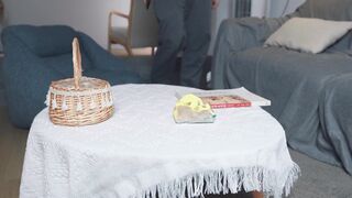 【悠米】《深夜的家政女仆》上篇_深夜被主人推倒的女仆～是萌妹哟，皮肤嫩的稍微绑一下就红了，但不会因为这样就心软的，一边听着她的