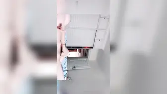 料友也宠粉 真实投稿巨乳反差学生妹 操完之后录制的视频直接分享给大家 好东西就是要一起享用！