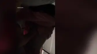 00女主非常纯欲身材也好，笑起来非常好看，小白虎嫩妹被舔很害羞很舒服，女神应该连逼都是甜的