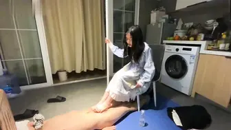 【真实约拍高价购买洛丽塔少女足交】啊啊我踩死你，让你爽