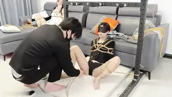乖巧可爱妙龄少女被调教成发情小母狗