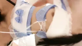 可爱双马尾小萝莉性感反差黑丝吊带袜小臭脚足交啪啪爱抽插