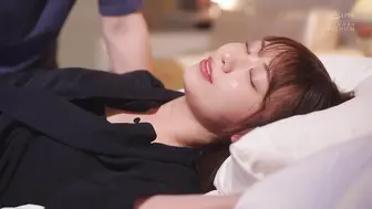 PRED-808 [中文字幕]我醒来时，女老板竟然只穿着内衣站在我旁边……？！她平时总是盛气凌人、盛气凌人，现在却用那种色眯眯的眼神看着我-山岸逢花