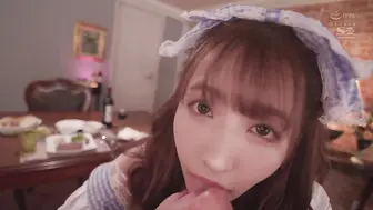SSIS-088 [中文字幕] 接吻後口交、就這樣舔蛋蛋的淫蕩口交、品嘗最後一滴精後持續接吻的專用舔棒女僕 三上悠亚
