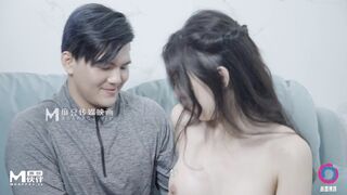 渡边传媒DB-001九头身美少女-朵儿