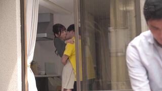 ROYD-146 [中文字幕] 五日市芽依 - 和大嫂只有KISS的關係…卻彼此都忍不住濃厚唾液交纏，無數次躲起來反覆播種性交。